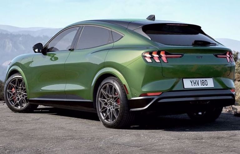 Mustang Mach-E 2025